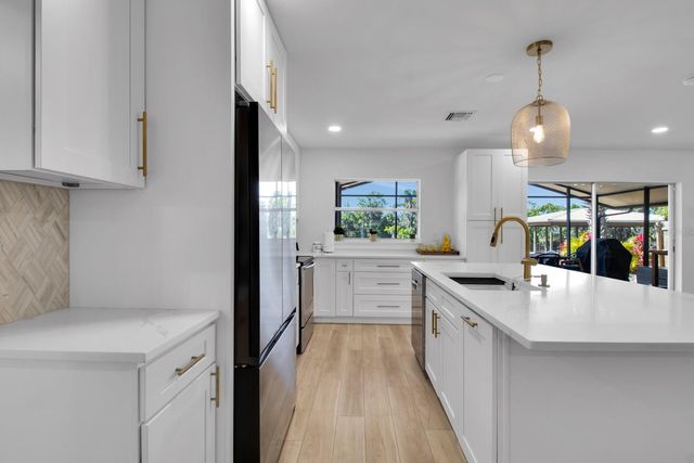 1155 LEMON BLUFF ROAD, Osteen, FL 32764