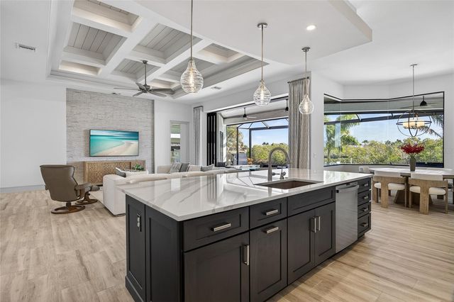 519 MACEDONIA DRIVE, Punta Gorda, FL 33950