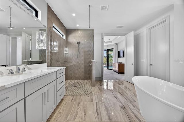 519 MACEDONIA DRIVE, Punta Gorda, FL 33950