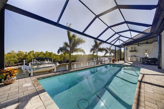 519 MACEDONIA DRIVE, Punta Gorda, FL 33950