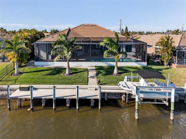 519 MACEDONIA DRIVE, Punta Gorda, FL 33950