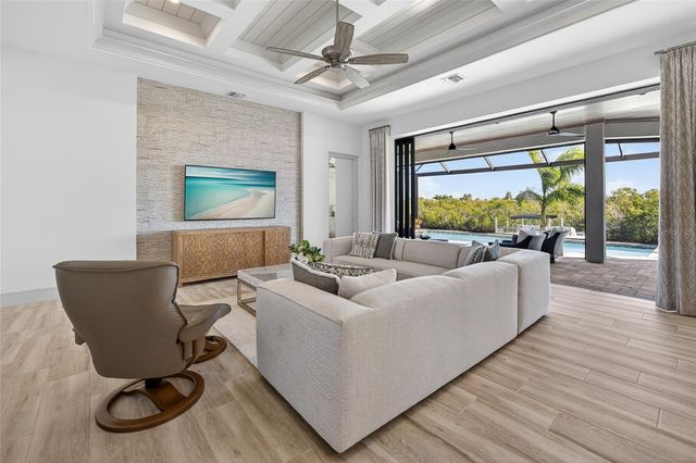 519 MACEDONIA DRIVE, Punta Gorda, FL 33950