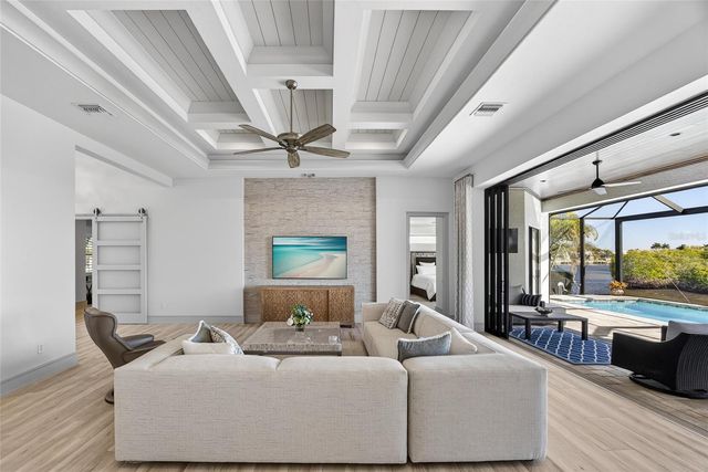 519 MACEDONIA DRIVE, Punta Gorda, FL 33950