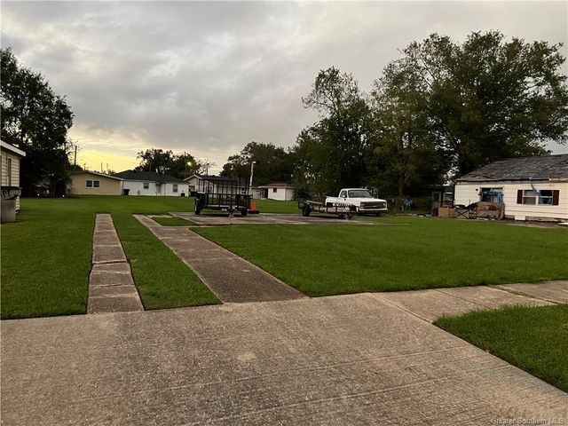 409 Gelpi Drive, Lake Charles, LA 70601