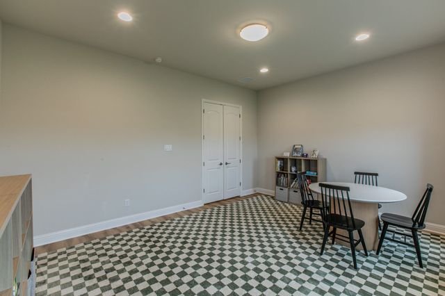 16833 Chapel Road, Lorena, TX 76655