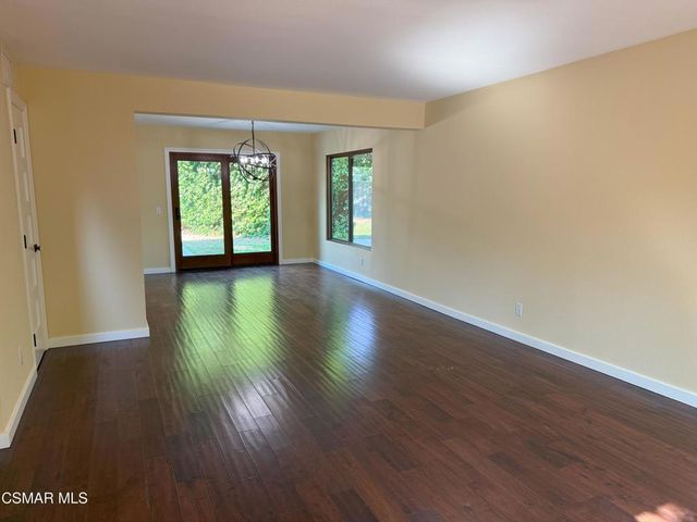 2096 Mccrea Road, Thousand Oaks, CA 91362