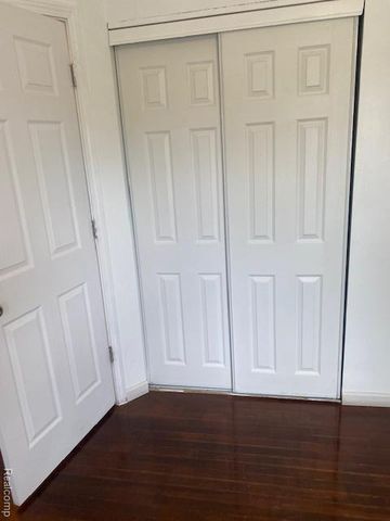 32430 Tecla Drive, Warren, MI 48088