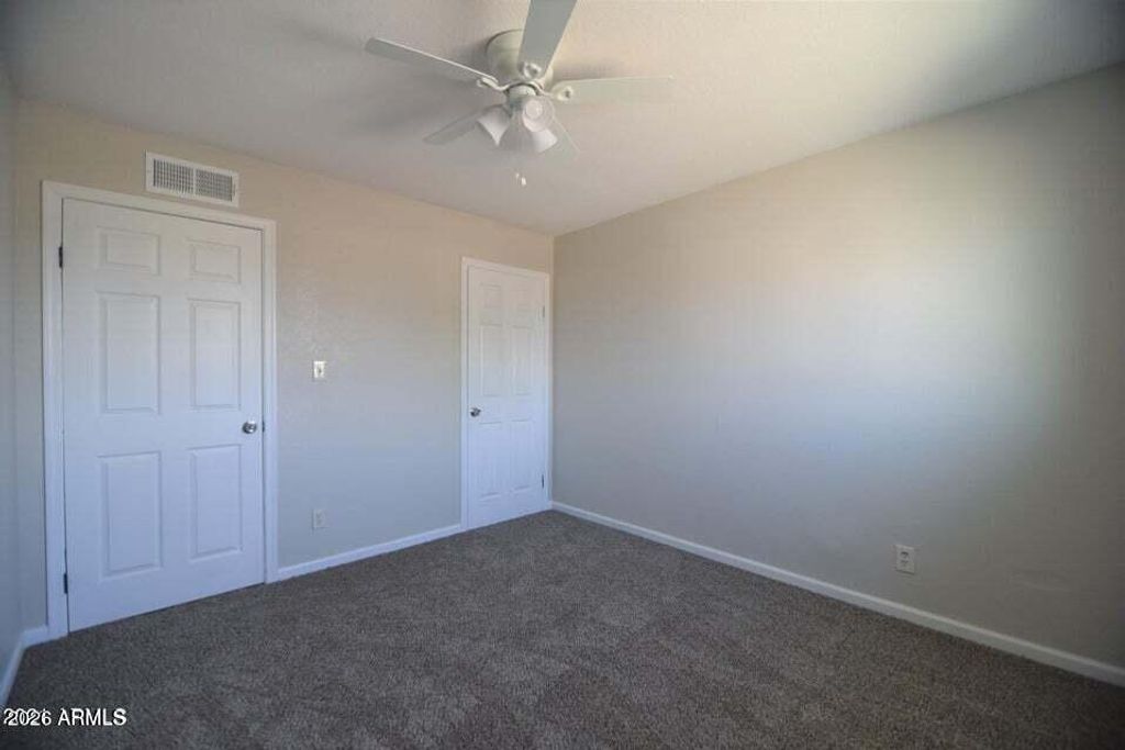 Image 8 of property listing at 2535 E Southgate Avenue, Phoenix, AZ 85040