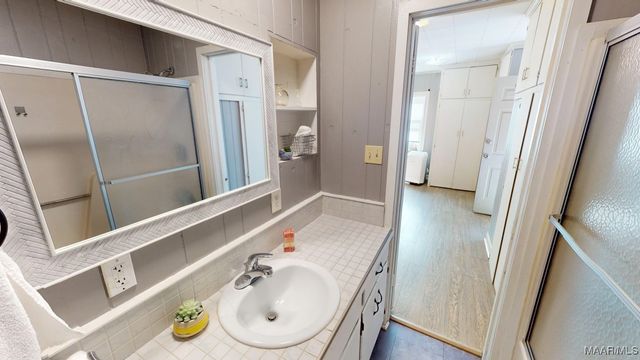 744 N Court Street, Prattville, AL 36067