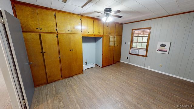 744 N Court Street, Prattville, AL 36067