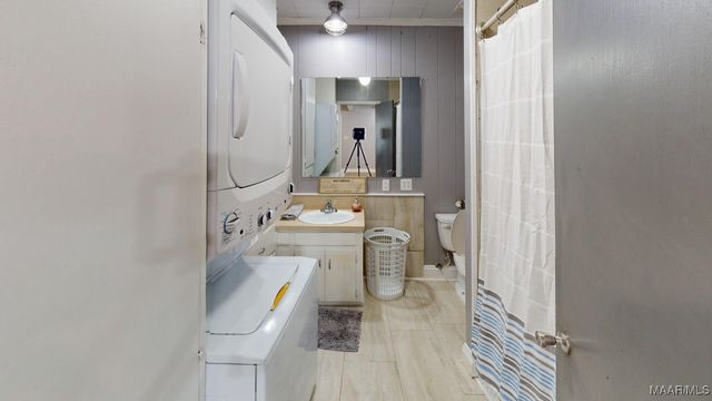 744 N Court Street, Prattville, AL 36067