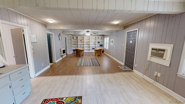 744 N Court Street, Prattville, AL 36067