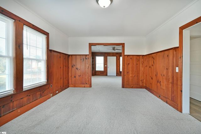 210 Walnut Hill Drive, Easley, SC 29642