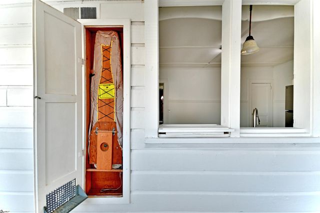 210 Walnut Hill Drive, Easley, SC 29642