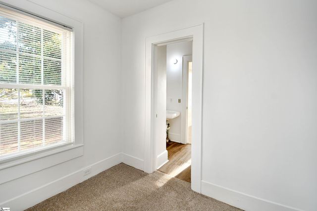 210 Walnut Hill Drive, Easley, SC 29642