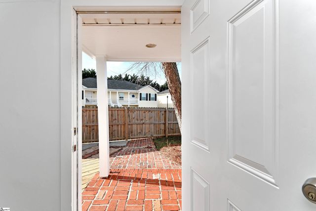 210 Walnut Hill Drive, Easley, SC 29642