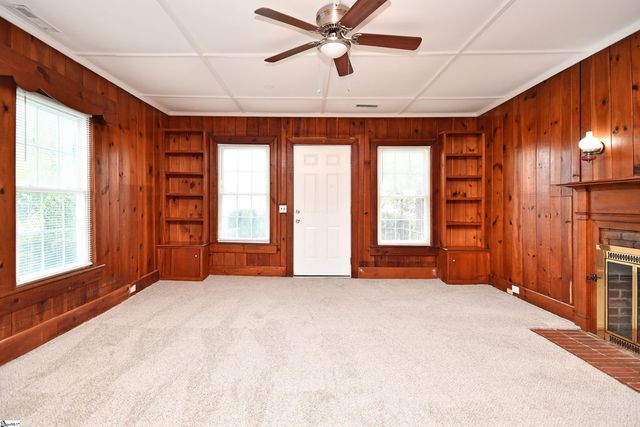 210 Walnut Hill Drive, Easley, SC 29642