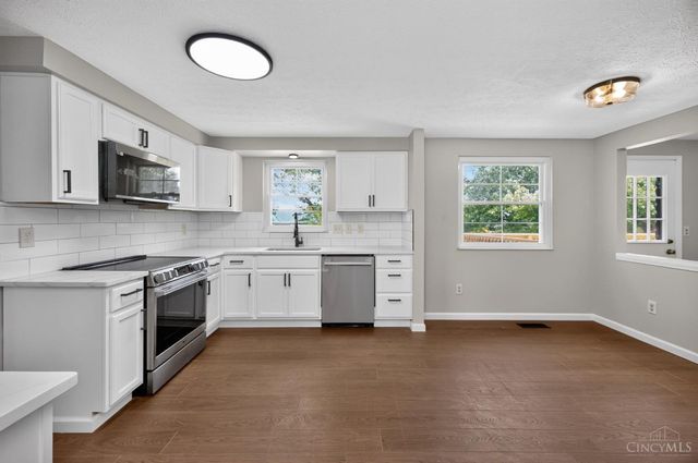 11554 Lincolnshire Drive, Forest Park, OH 45240