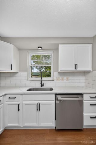 11554 Lincolnshire Drive, Forest Park, OH 45240