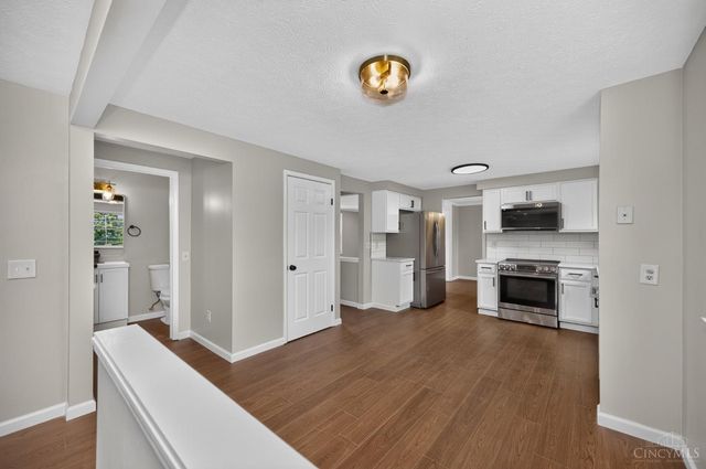 11554 Lincolnshire Drive, Forest Park, OH 45240