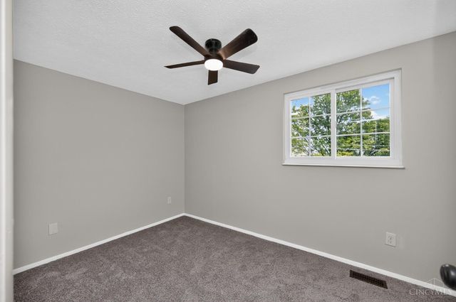11554 Lincolnshire Drive, Forest Park, OH 45240