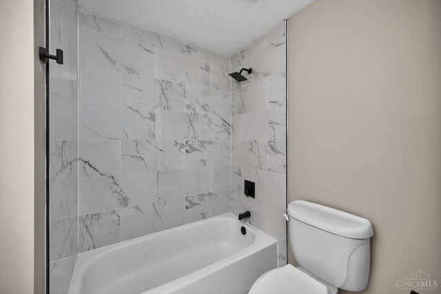 11554 Lincolnshire Drive, Forest Park, OH 45240