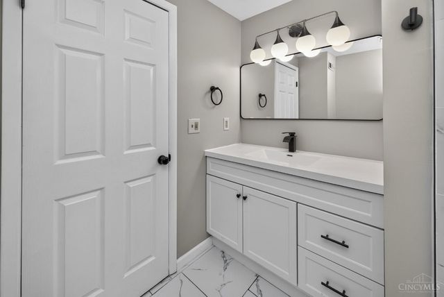 11554 Lincolnshire Drive, Forest Park, OH 45240