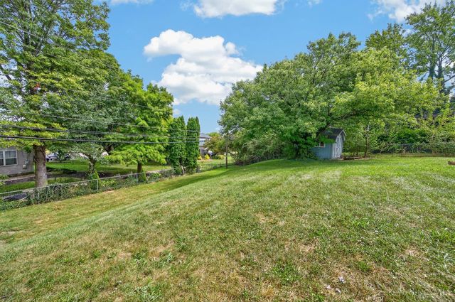 11554 Lincolnshire Drive, Forest Park, OH 45240
