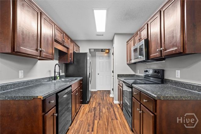 204 Brookstone Court, Rincon, GA 31326