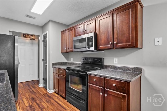 204 Brookstone Court, Rincon, GA 31326