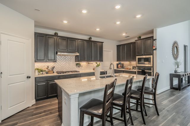 1934 Stonebrook Street, Celina, TX 75009