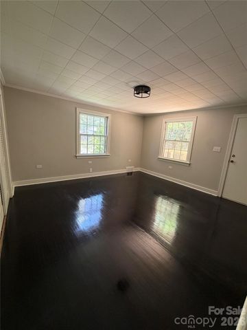 1911 White Street, Gastonia, NC 28052