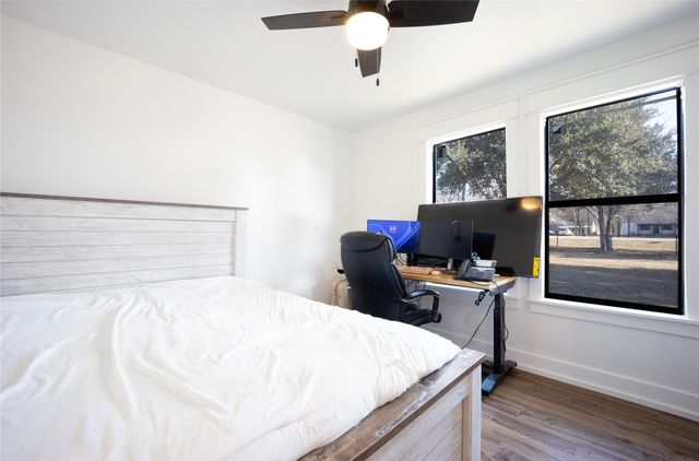 230 Fm 1183, Alma, TX 75119