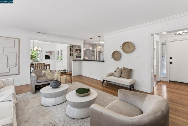 261 Montecillo Drive, Walnut Creek, CA 94595