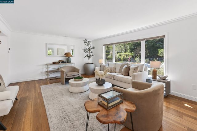 261 Montecillo Drive, Walnut Creek, CA 94595