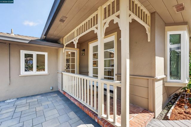 261 Montecillo Drive, Walnut Creek, CA 94595