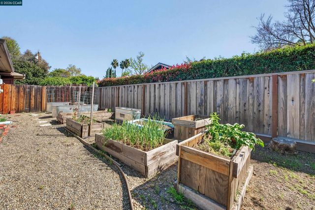 261 Montecillo Drive, Walnut Creek, CA 94595