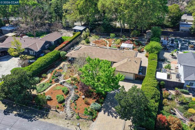 261 Montecillo Drive, Walnut Creek, CA 94595