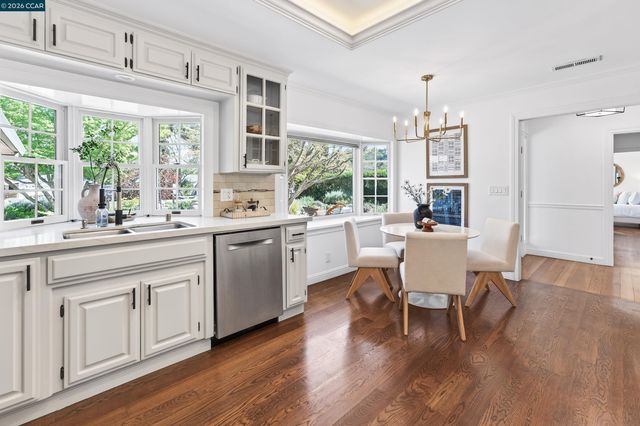 261 Montecillo Drive, Walnut Creek, CA 94595