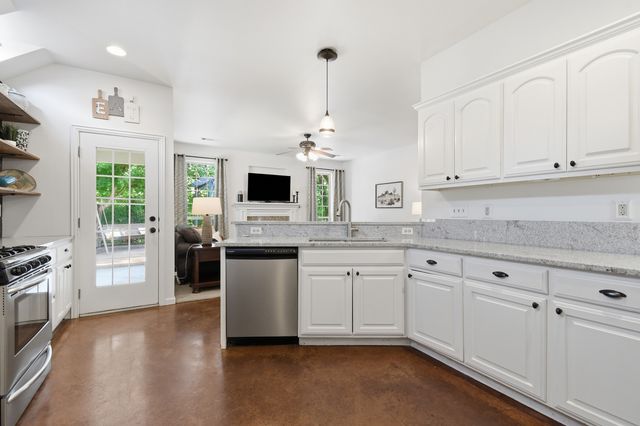 26479 Vintage Trace Drive, Claremore, OK 74019