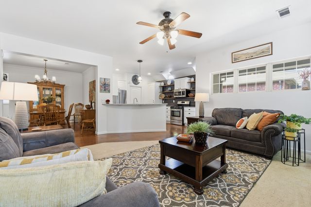 26479 Vintage Trace Drive, Claremore, OK 74019