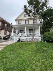 22 Chestnut Street, Middletown, NY 10940