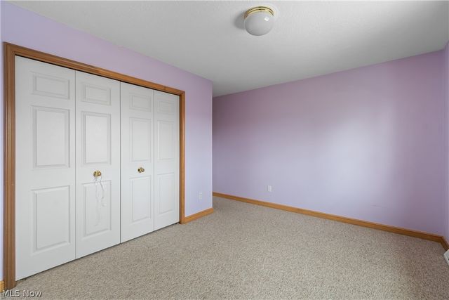 4469 Shelly Drive, Seven Hills, OH 44131