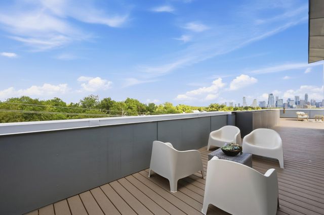 2209 S 1st ST 401, Austin, TX 78704