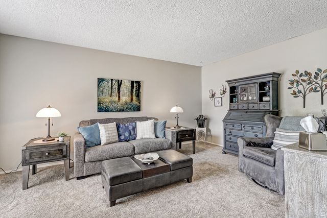 2001 Algodones Street NE, Albuquerque, NM 87112