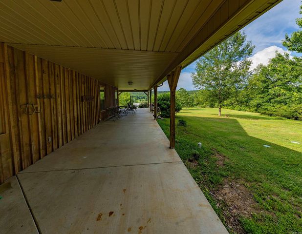 17607 Burlingame Road, Little Rock, AR 72223