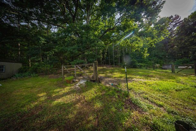17607 Burlingame Road, Little Rock, AR 72223