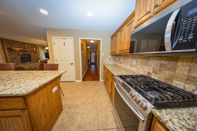 17607 Burlingame Road, Little Rock, AR 72223