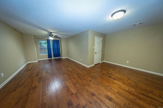 17607 Burlingame Road, Little Rock, AR 72223