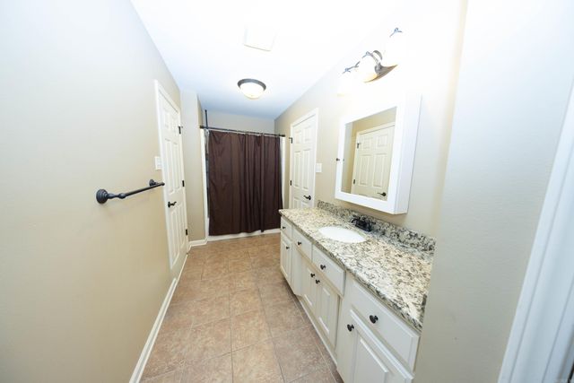 17607 Burlingame Road, Little Rock, AR 72223